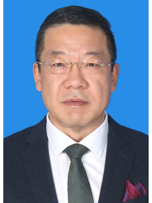 蘇東(百年樹人(集團)有限公司董事長) 蘇東(百年樹人(集團)有限公司董事長)