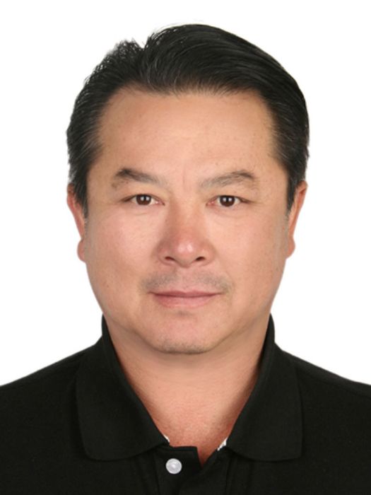 陶春(雲南文投集團藝術總監) 陶春(雲南文投集團藝術總監)