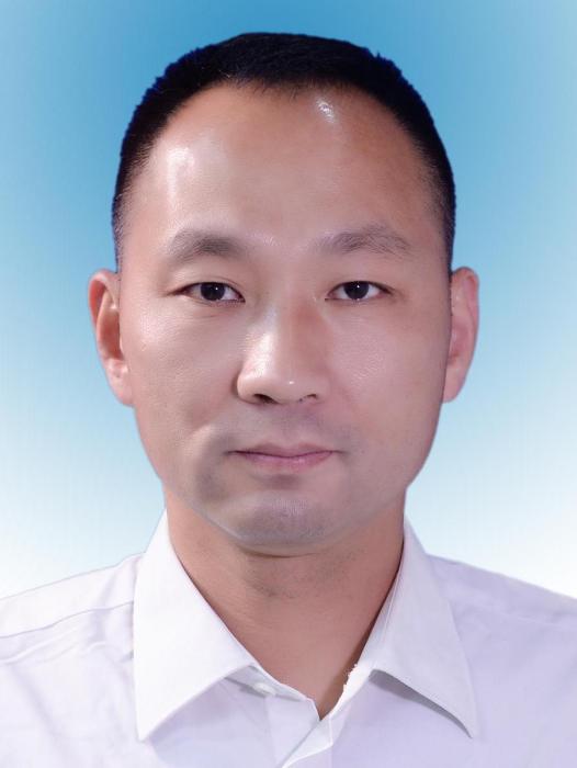 林威(福建省龍巖市連城縣委常委,縣人民政府副縣長) 林威(福建省龍巖市連城縣委常委,縣人民政府副縣長)