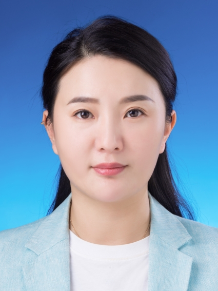 楊軼(黑龍江省民眾文化志願者聯合會會長) 楊軼(黑龍江省民眾文化志願者聯合會會長)
