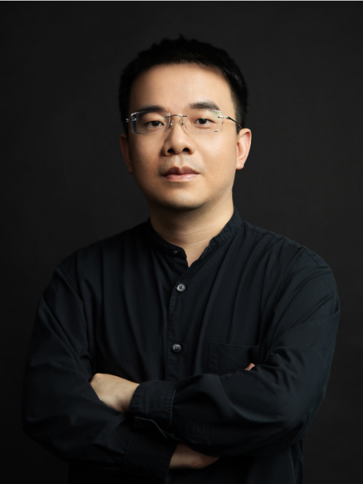 張宏波(IDEA 研究院基礎軟體中心負責人、MoonBit 團隊負責人) 張宏波(IDEA 研究院基礎軟體中心負責人、MoonBit 團隊負責人)