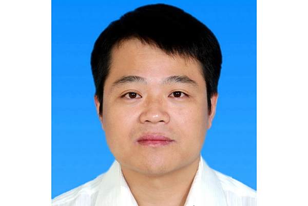 趙書君(德州市住房城鄉建設局辦公室主任、一級主任科員) 趙書君(德州市住房城鄉建設局辦公室主任、一級主任科員)