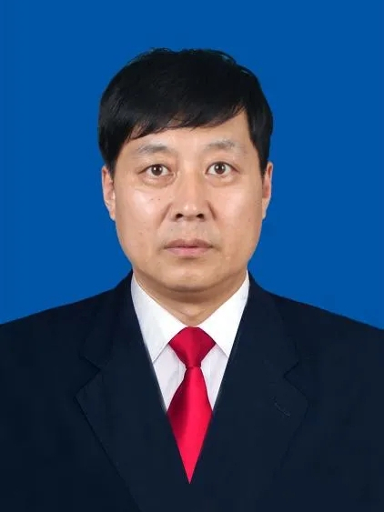 尹強(黑龍江省雞西市虎林市房產服務中心物業辦主任) 尹強(黑龍江省雞西市虎林市房產服務中心物業辦主任)