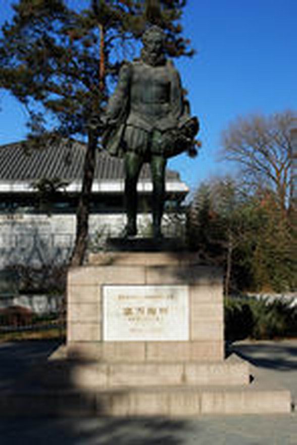 北京大學塞萬提斯像