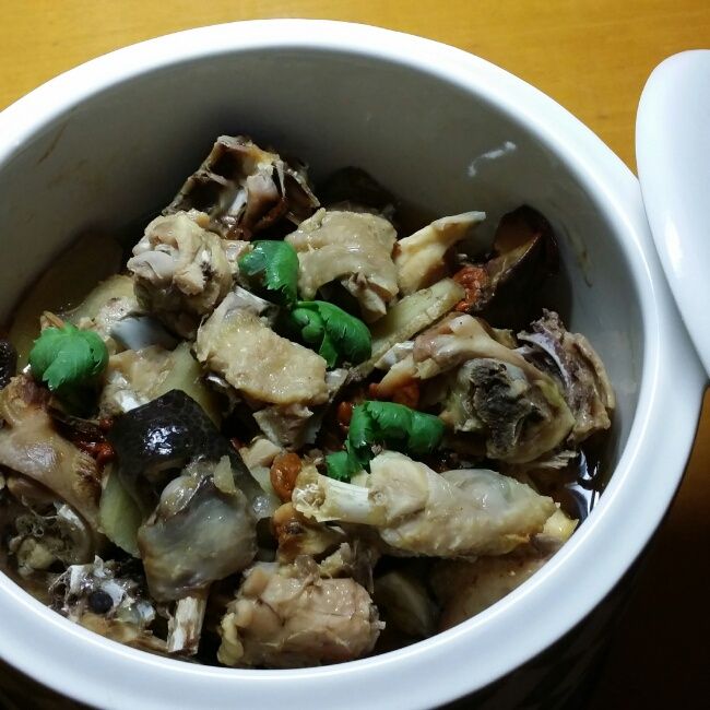 燉子雞 燉子雞
