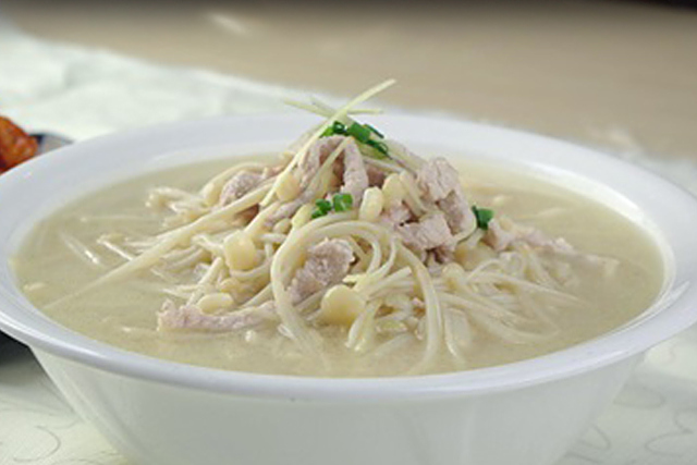 肉絲金針湯