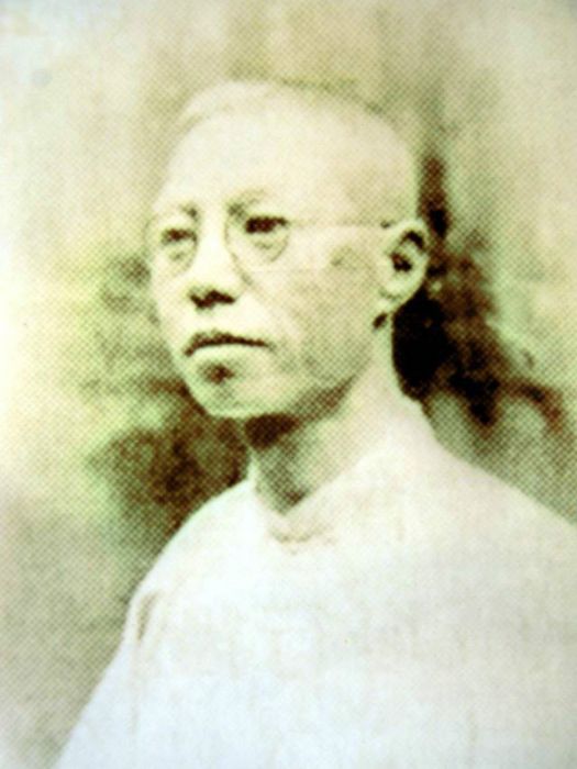 和志堅(雲南省人民法院麗江分院原院長) 和志堅(雲南省人民法院麗江分院原院長)