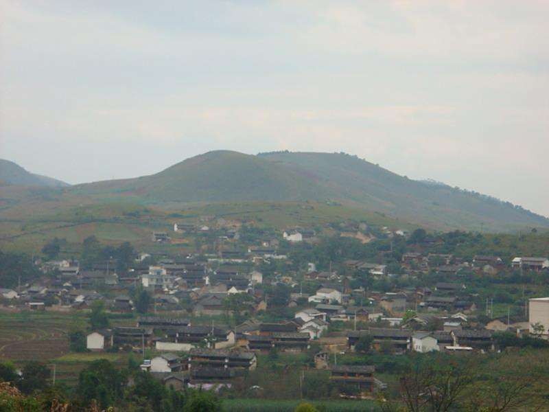下嶺崗寨村
