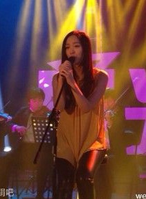 何杜娟 何杜娟