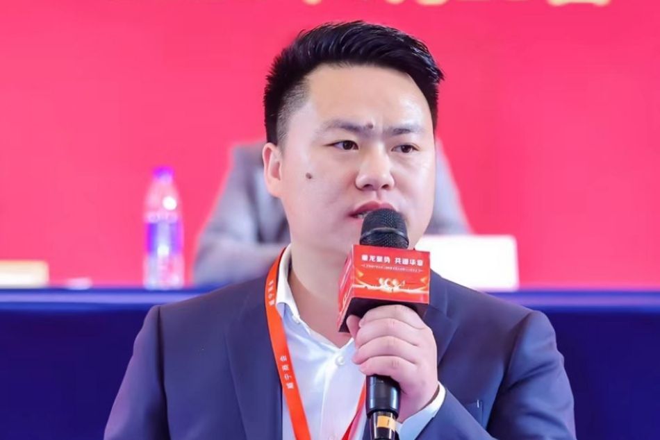 羅恆(瑤盛智慧型(深圳)集團有限公司創始人兼總裁) 羅恆(瑤盛智慧型(深圳)集團有限公司創始人兼總裁)