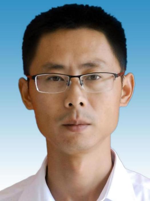 王渭(江西省共青城市退役軍人事務局黨組成員、副局長) 王渭(江西省共青城市退役軍人事務局黨組成員、副局長)