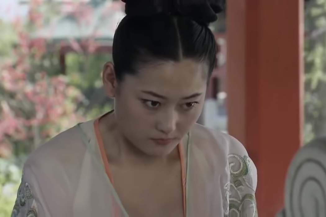 紫嫣(電視劇《神探狄仁傑前傳》中的人物) 紫嫣(電視劇《神探狄仁傑前傳》中的人物)