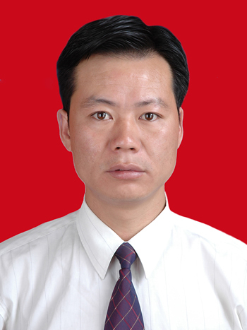 張文忠(寧陝縣委常委、縣政府黨組副書記) 張文忠(寧陝縣委常委、縣政府黨組副書記)