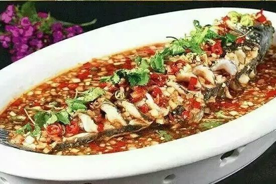 魚包菲菜 魚包菲菜