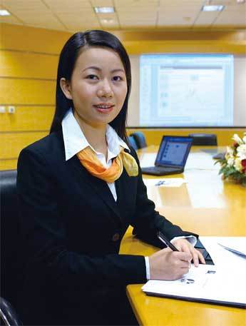 張麗潔(海富通基金管理有限公司組合經理) 張麗潔(海富通基金管理有限公司組合經理)