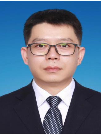張雪峰(雲南省楚雄州審計局黨組成員、副局長) 張雪峰(雲南省楚雄州審計局黨組成員、副局長)