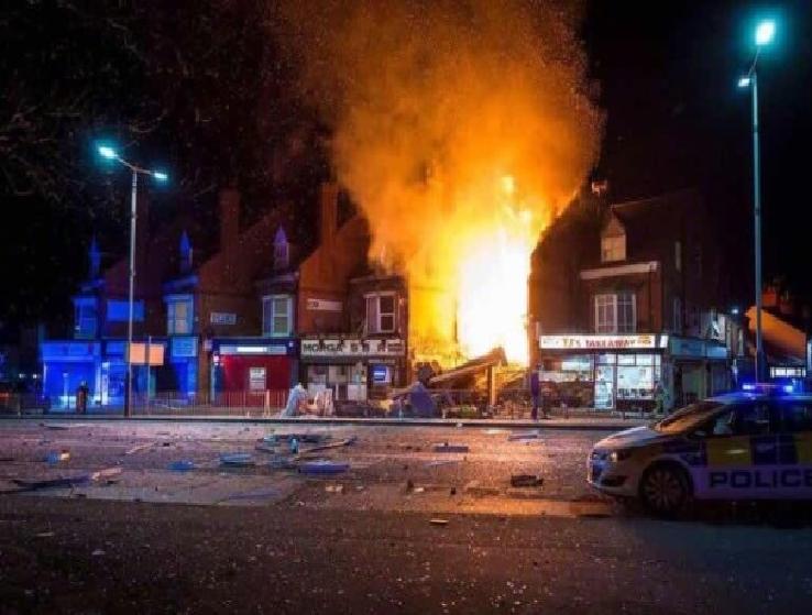 2·25英國萊斯特郡商店爆炸事故