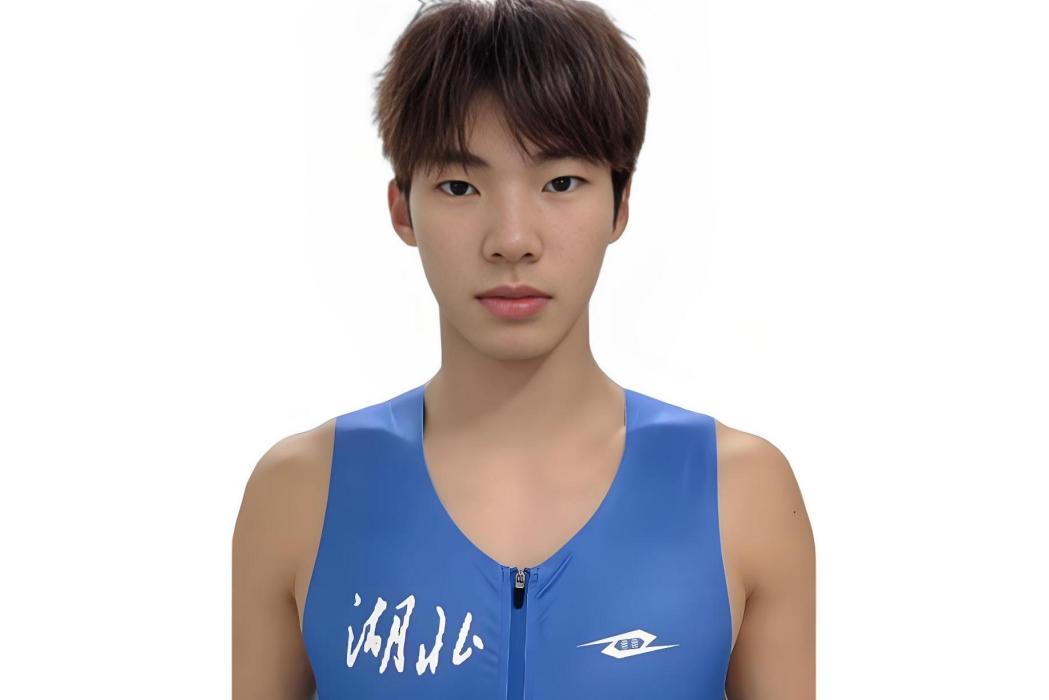 王定坤(中國田徑運動員) 王定坤(中國田徑運動員)