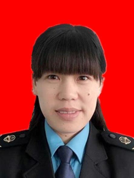 王雪梅(四川省廣元市利州區市場監督管理局黨組成員、副局長) 王雪梅(四川省廣元市利州區市場監督管理局黨組成員、副局長)