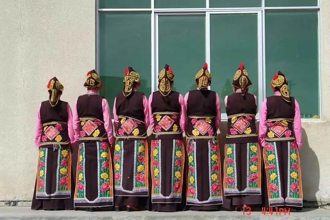 羊卓服飾 羊卓服飾