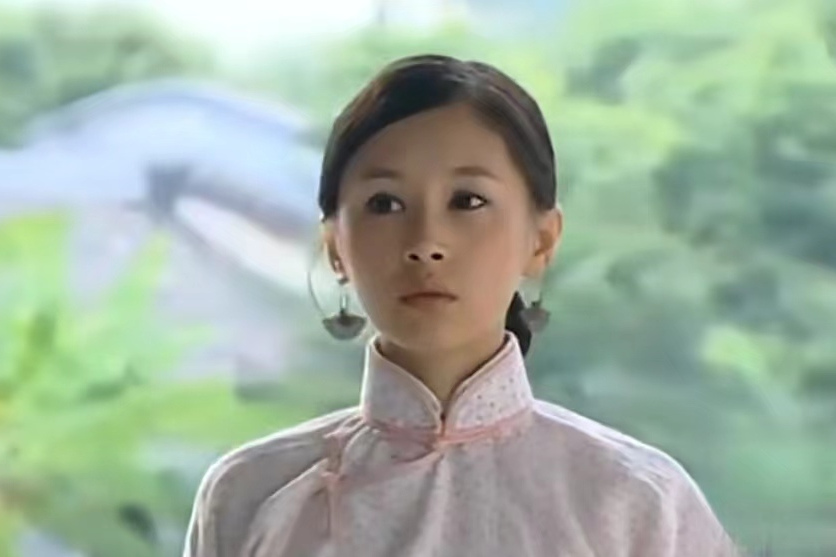 梅敏(《迷霧重重》中王子文飾演的角色) 梅敏(《迷霧重重》中王子文飾演的角色)