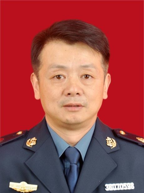 胡曉東(浙江省金華市蘭谿市交通運輸局黨委委員、市公路與運輸管理中心主任) 胡曉東(浙江省金華市蘭谿市交通運輸局黨委委員、市公路與運輸管理中心主任)