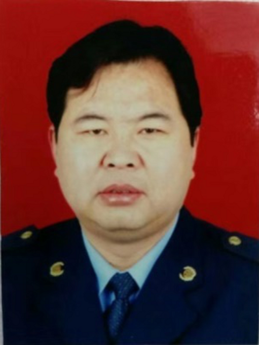 張文軍(鹹陽市市場監督管理局黨組成員、副局長) 張文軍(鹹陽市市場監督管理局黨組成員、副局長)