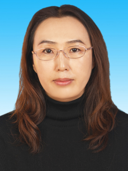 錫林高娃(錫林郭勒盟婦女聯合會黨組成員、副主席) 錫林高娃(錫林郭勒盟婦女聯合會黨組成員、副主席)