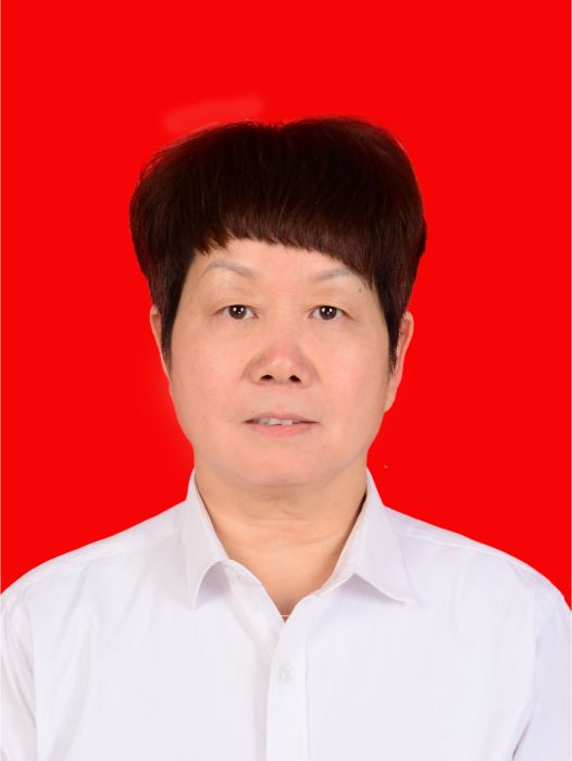 潘俊英(河南省鄭州市中牟縣科學技術和工業信息化局正科級幹部) 潘俊英(河南省鄭州市中牟縣科學技術和工業信息化局正科級幹部)