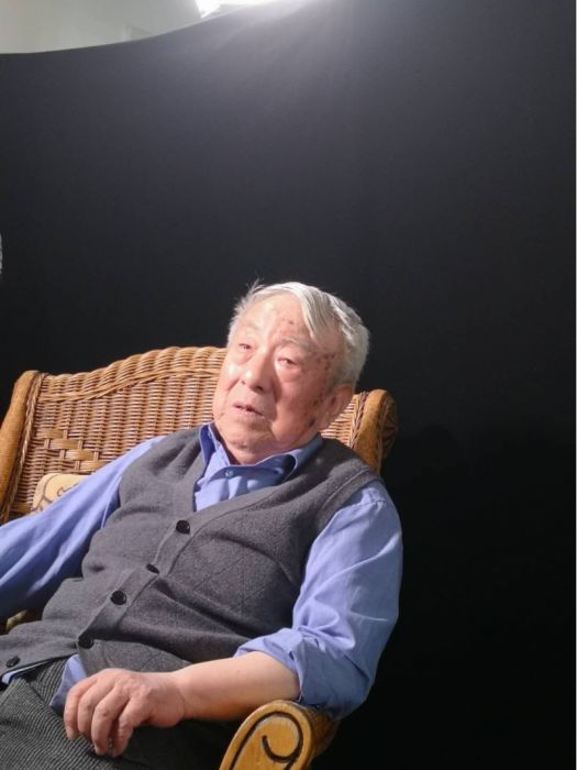 劉樹田(蘭州大學新聞系原主任)