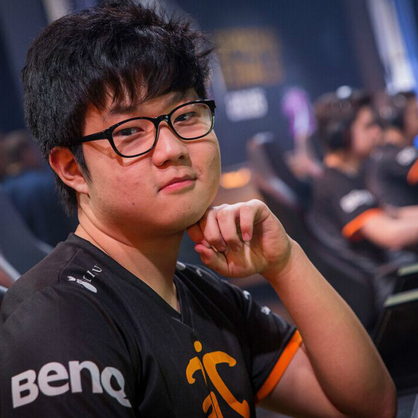 Fnatic(FNC(FNC戰隊)) Fnatic(FNC(FNC戰隊))