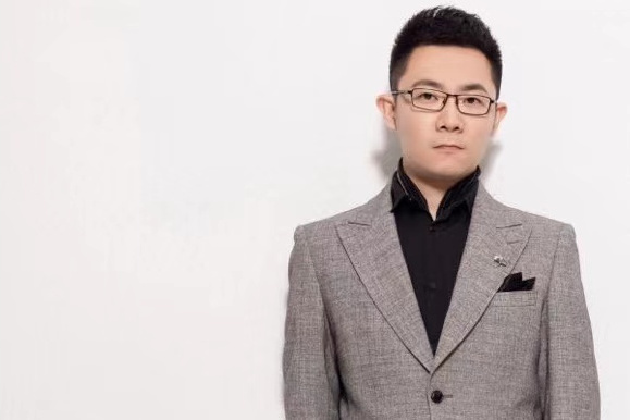 王子(設計師) 王子(設計師)