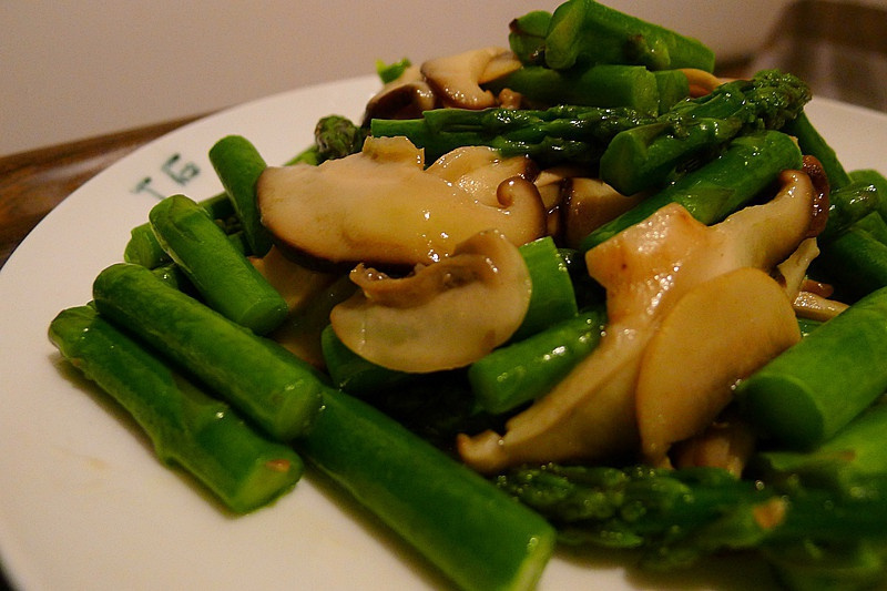 雙菇蘆筍 雙菇蘆筍
