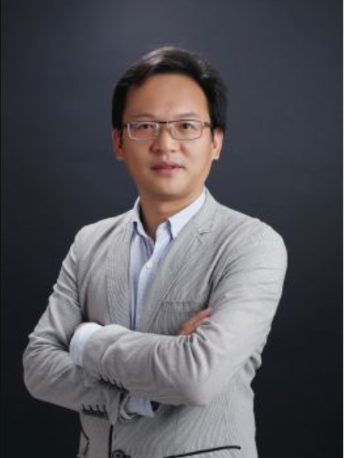 易志高 易志高