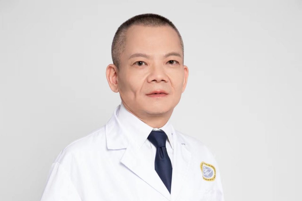 李曉東(深圳市寶安區中心醫院主任醫師) 李曉東(深圳市寶安區中心醫院主任醫師)