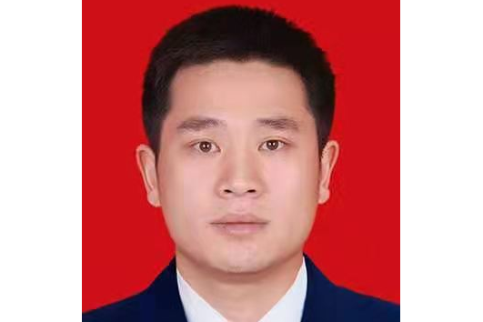 唐卓(湖南省邵東市水東江鎮鎮長) 唐卓(湖南省邵東市水東江鎮鎮長)