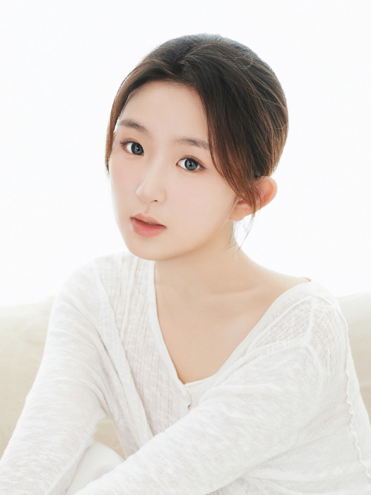 白曉鷗(演員) 白曉鷗(演員)