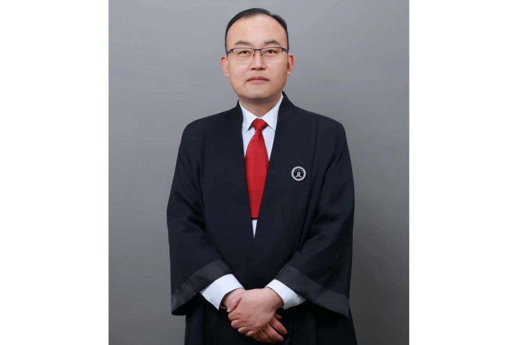 張皓(泗水律師) 張皓(泗水律師)