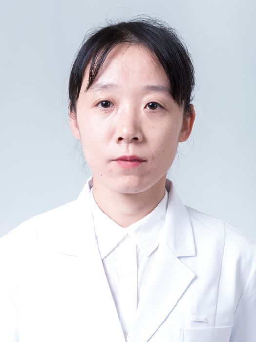 黃銀平(東北國際醫院心臟中心一科副主任、CCU負責人) 黃銀平(東北國際醫院心臟中心一科副主任、CCU負責人)
