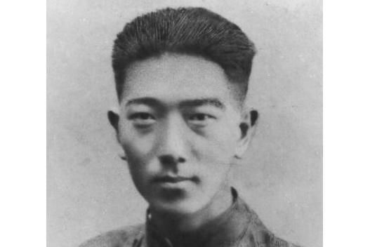 王崇典 王崇典