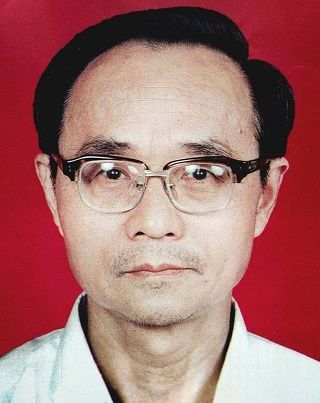 張群(淮陰市有突出貢獻的專業技術工作者) 張群(淮陰市有突出貢獻的專業技術工作者)