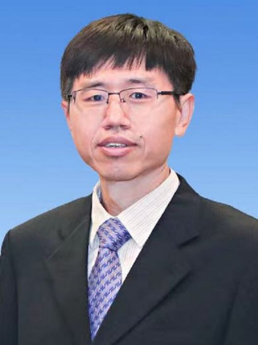 賈鵬程(九三學社廣州市委員會副主委、促創工委主任,廣州程星通信科技有限公司董事長、總經理) 賈鵬程(九三學社廣州市委員會副主委、促創工委主任,廣州程星通信科技有限公司董事長、總經理)