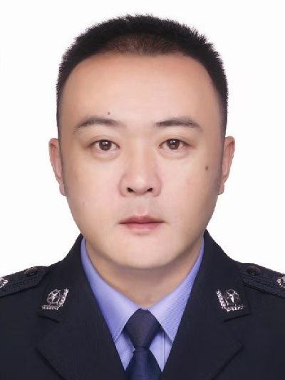 陳智(四川省樂山市市中區公安分局黨委委員、副局長) 陳智(四川省樂山市市中區公安分局黨委委員、副局長)