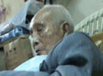時年106歲的黃鶴先生留影