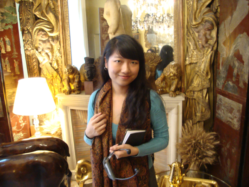 2010年10月雷夢婷在香奈兒寓所