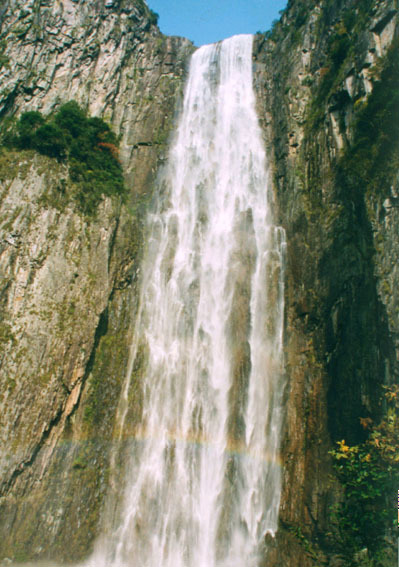 峽谷景廊瀑布