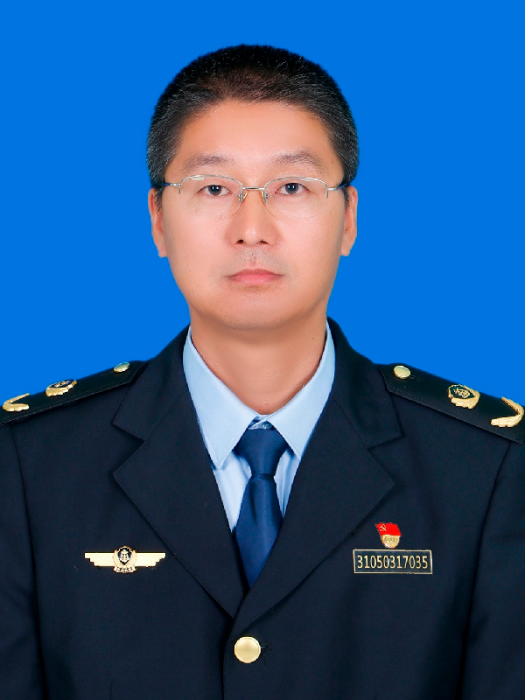 朱昌鋒(新疆維吾爾自治區昌吉回族自治州呼圖壁縣交通運輸局黨組成員、副局長) 朱昌鋒(新疆維吾爾自治區昌吉回族自治州呼圖壁縣交通運輸局黨組成員、副局長)