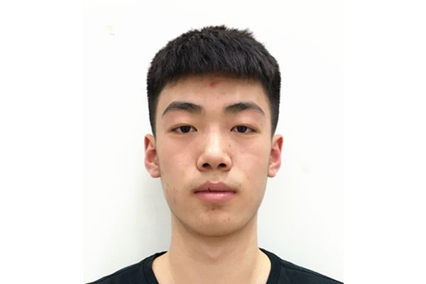 王加冕 王加冕