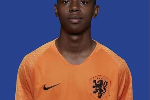 Amourricho van Axel Dongen Amourricho van Axel Dongen