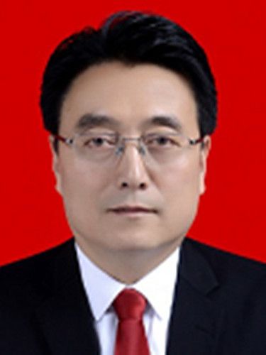 李鋒(中共華亭市委常委、統戰部部長) 李鋒(中共華亭市委常委、統戰部部長)